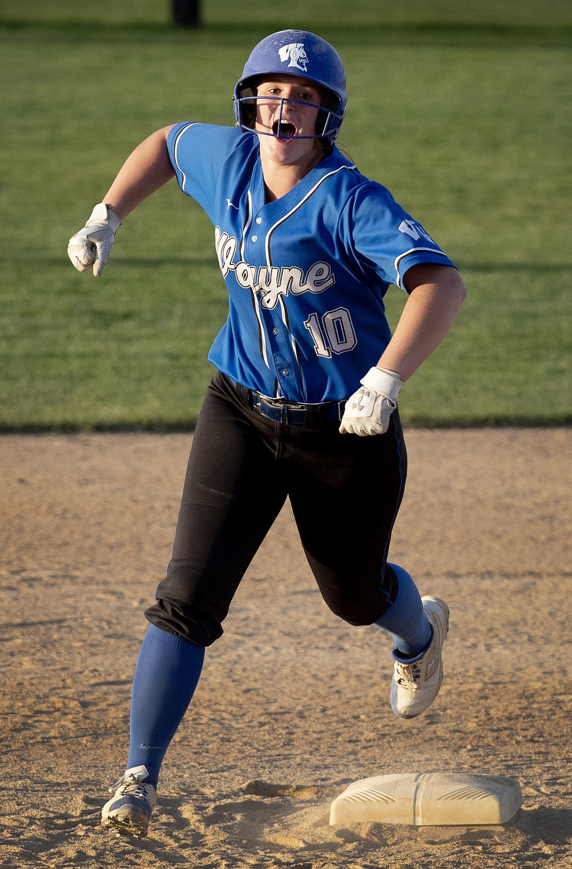 State Softball Finals, 10.18